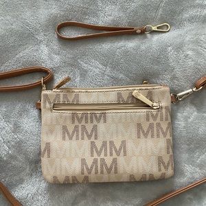 ***Moving sale - will accept almost any offer*** Tan and cream crossbody purse